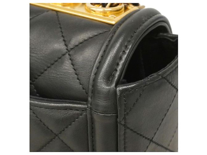 Borsa a tracolla Chanel Matelassé Nero - vista 7