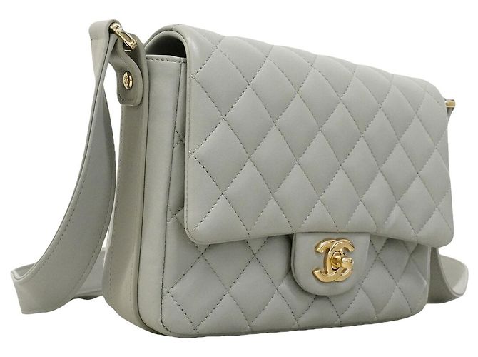 Borsa a tracolla Chanel Matelassé in pelle d'agnello Marrone - vista 2