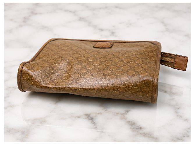 Triomphe Céline Pouch in pelle marrone monogram Celine - vista 7