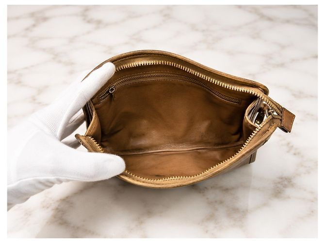 Triomphe Céline Pouch in pelle marrone monogram Celine - vista 8