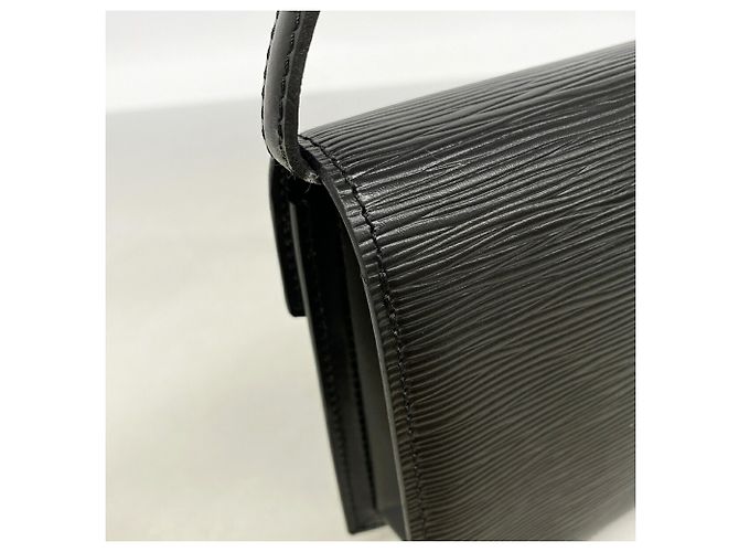 Borsa a tracolla Louis Vuitton in pelle Epi Nero - vista 6