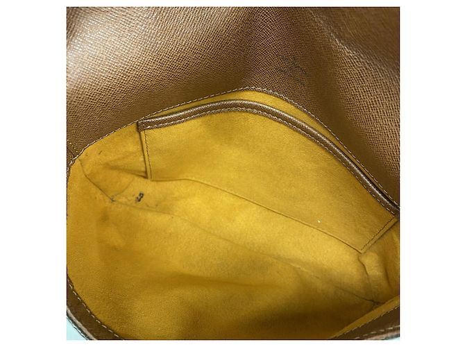 Borsa a tracolla Louis Vuitton Monogram Musette Tango Marrone - vista 4