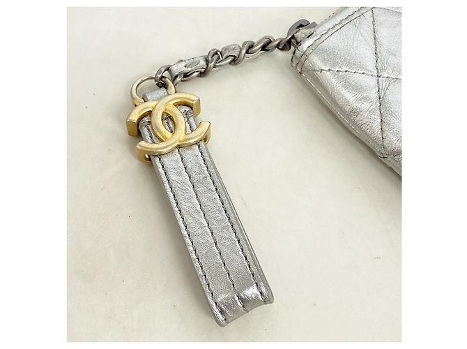 Clutch Chanel Gabrielle de Argento - vista 7