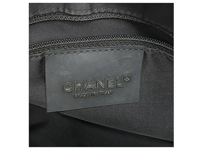 Borsa a tracolla Chanel Sport in gomma Nero - vista 5