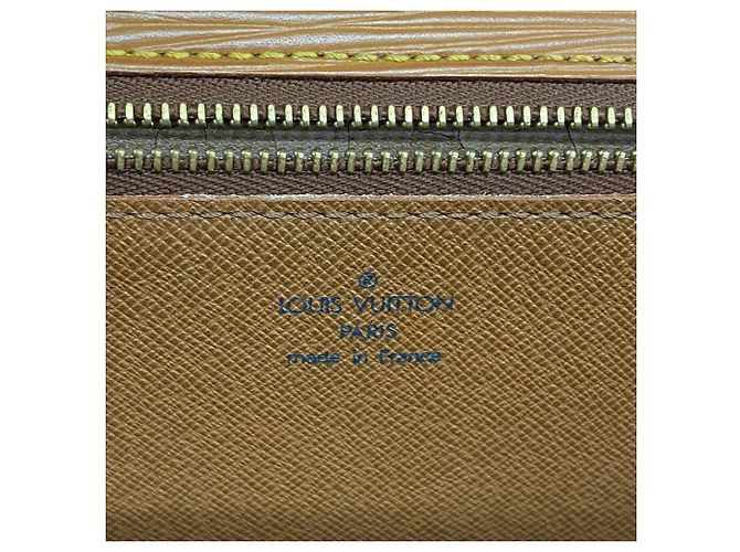 Borsa a pochette Louis Vuitton in pelle Epi D'oro - vista 5