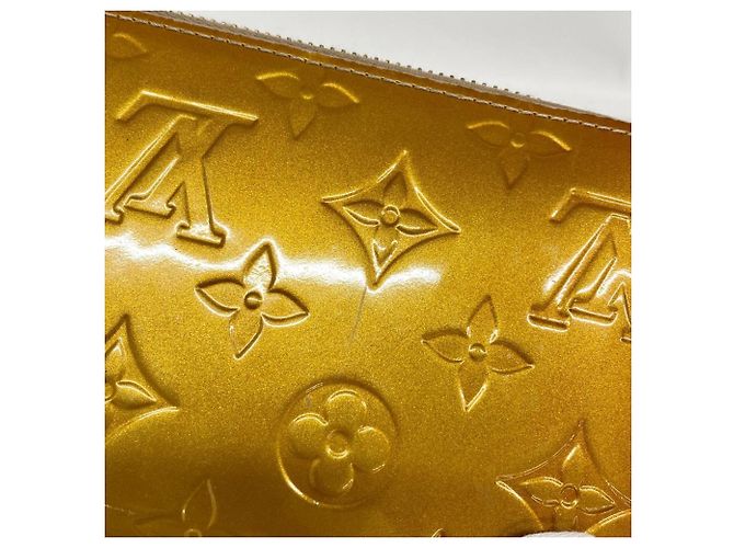 Louis Vuitton Vernis Zippy Wallet in Beige Poodle - Ansicht 7