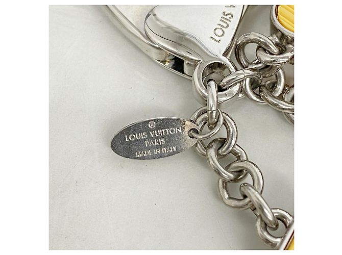 Portachiavi Louis Vuitton in pelle Epi Argento - vista 3