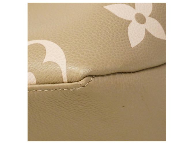 Borsa Louis Vuitton Monogram Empreinte Petit Palais PM Grigio Crudo - vista 14