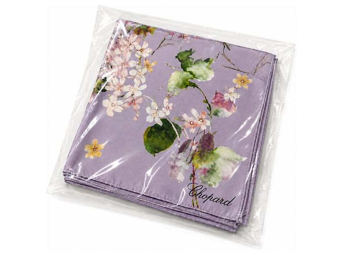 Chopard Seidentuch in Flieder mit Blumenprint Pink Weiß Grün Lila Gelb - Ansicht 4