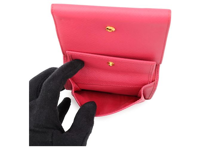 Prada Tri-fold Wallet Pink - view 6