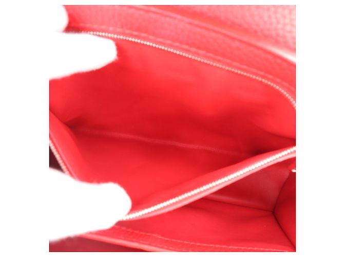 Borsa Louis Vuitton Capucines PM in pelle Taurillon Rosso - vista 18
