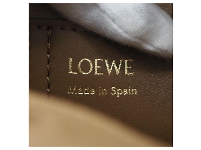 Borsa Loewe Pebble Bucket Mini Marrone - vista 16