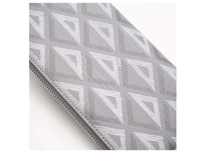 Christian Dior CD Diamond Long Zip Wallet Brown - view 2