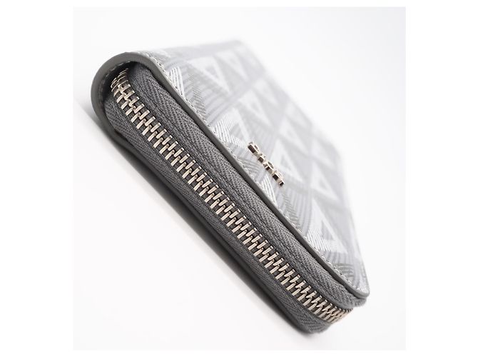 Christian Dior CD Diamond Long Zip Wallet Brown - view 6