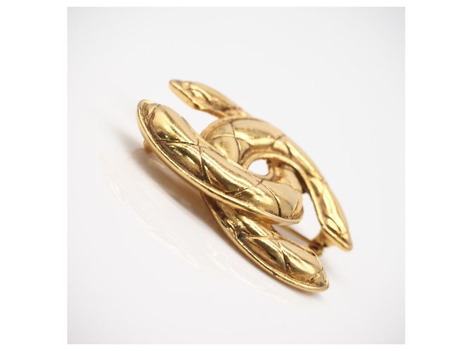 Spilla Chanel Matelassé 1142 D'oro - vista 7