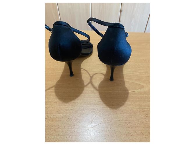Décolleté con cinturino Dior Black Satin D-Charm Nero - vista 6