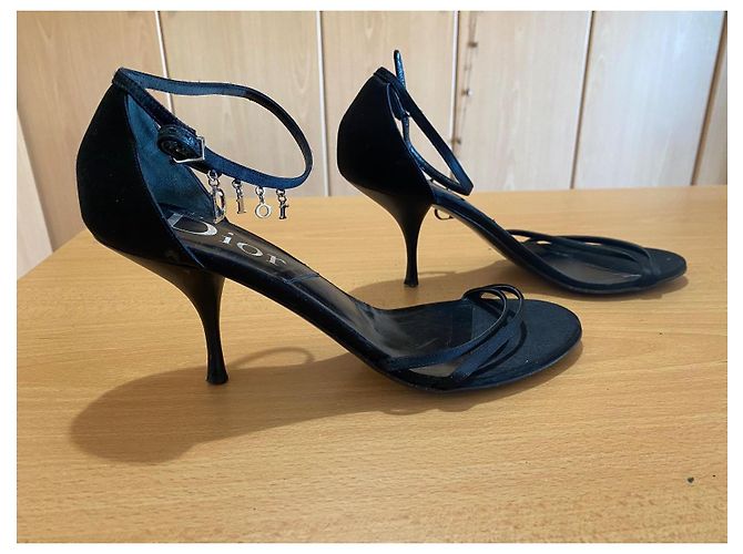 Décolleté con cinturino Dior Black Satin D-Charm Nero - vista 8