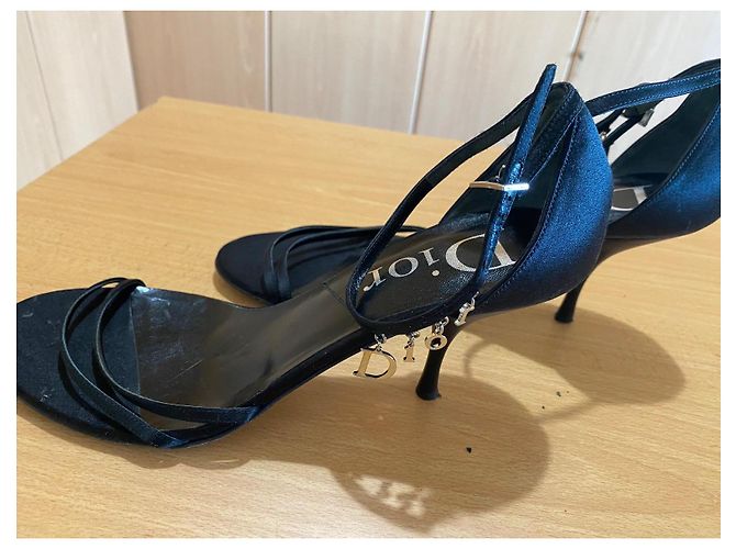 Décolleté con cinturino Dior Black Satin D-Charm Nero - vista 9