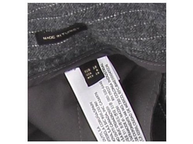 Massimo Dutti Pantalones grises a rayas - vista 6
