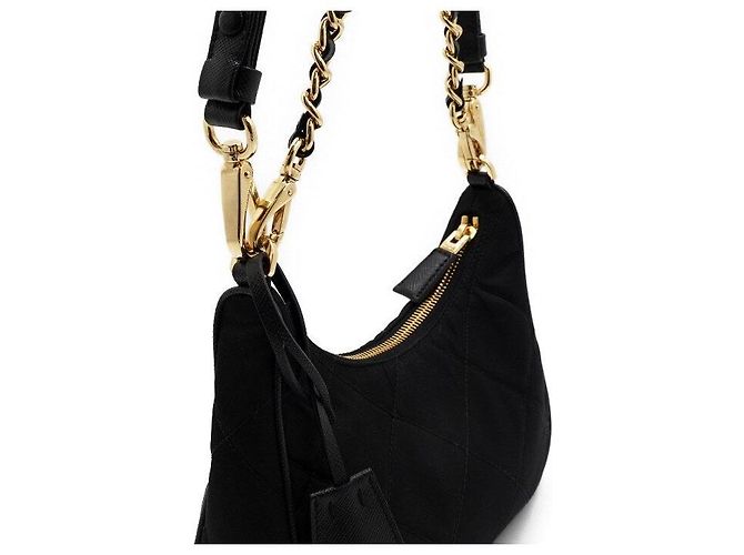 Prada Re-Nylon gesteppte Mini-Tote- und Schultertasche mit Steppnähten Schwarz - Ansicht 10