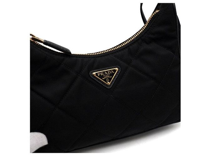 Prada Re-Nylon gesteppte Mini-Tote- und Schultertasche mit Steppnähten Schwarz - Ansicht 9