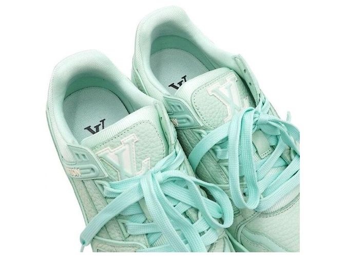 Louis Vuitton Baskets Trainer en cuir vert pastel - vue 7