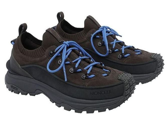 Moncler Baskets Trailgrip Light en daim marron clair - vue 3