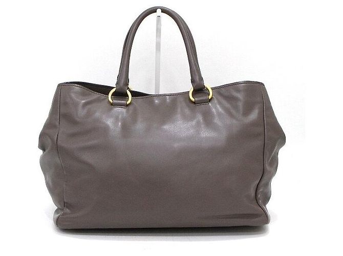Prada Borsa Tote e a tracolla in pelle di vitello morbida grigia con logo dorato Marrone - vista 4