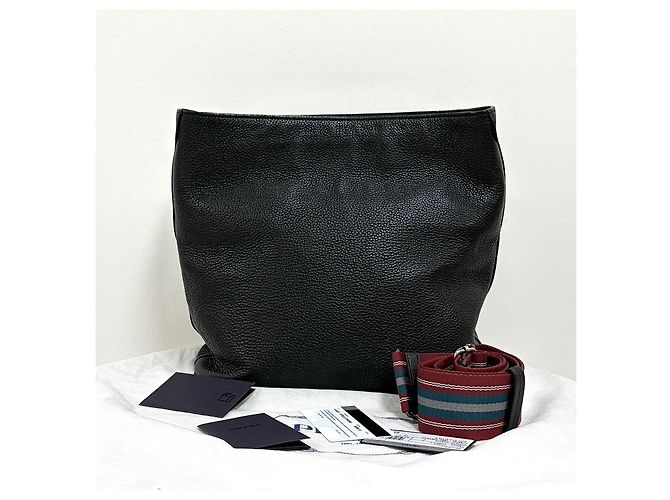 Prada Borsa a Secchiello Spalla e Crossbody in Vitello Nero - vista 7