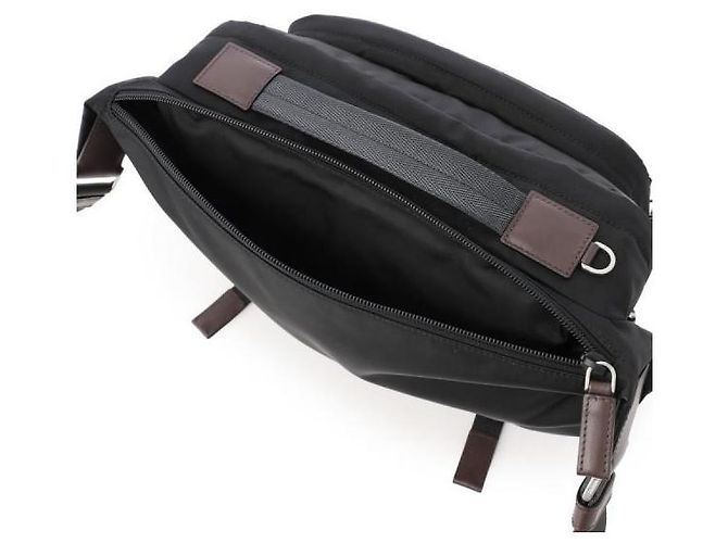 Prada Borsa a tracolla Speedlock in nylon e pelle Nero - vista 8
