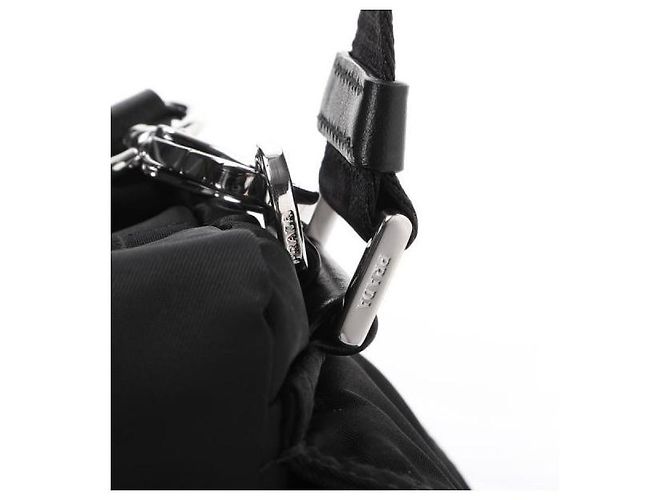 Prada Explore a mala em Re-Nylon e couro Preto - vista 11