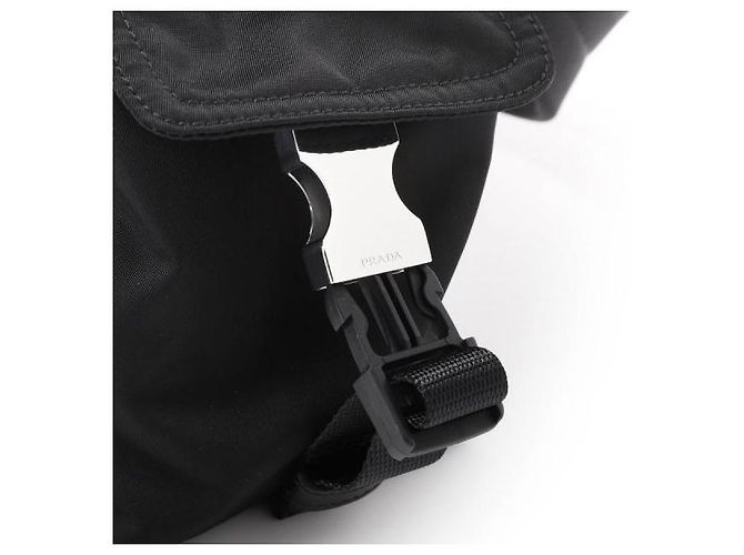 Prada Explore a mala em Re-Nylon e couro Preto - vista 12