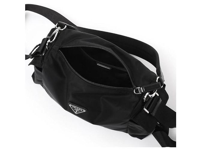 Prada Explore a mala em Re-Nylon e couro Preto - vista 7
