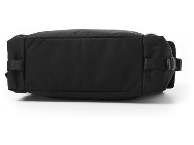 Prada Explore a mala em Re-Nylon e couro Preto - vista 9
