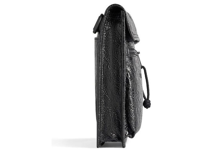 Balenciaga Explorer Small Strap Pouch Nero - vista 8
