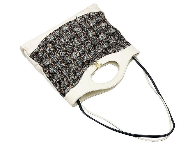 Chanel White Gold Shopping Large (No. - view 5
