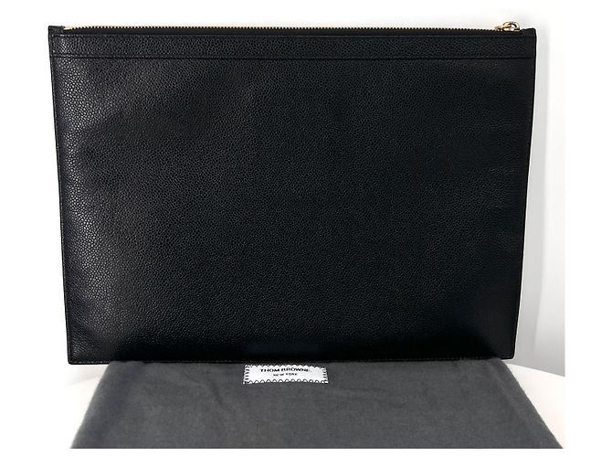 Thom Browne Borsa a Clutch Medium Three Stripe Black Nero - vista 4