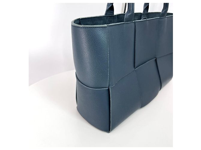 Borsa Tote Arco Medium Bottega Veneta Blu Pelle - vista 5