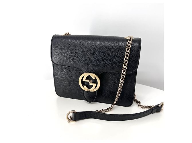 Gucci Bolsa Crossbody de Corrente Entrelaçada Preta Preto - vista 3