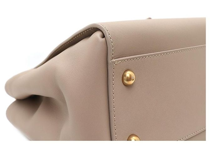 Burberry mala Tote e mala de ombro com fivela em couro granulado Marrom - vista 7