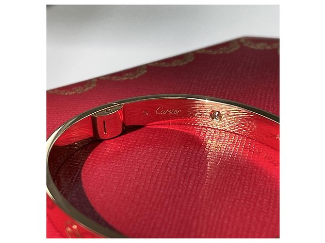 Cartier Bracciale LOVE Classic Semi-Pave Oro Rosa - vista 5