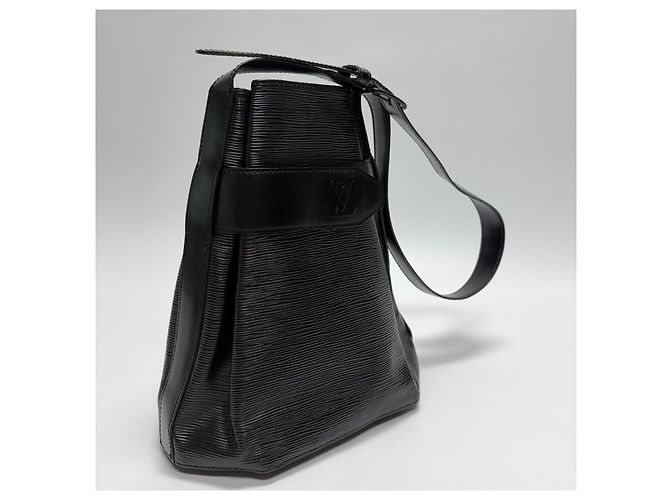 Bucket Louis Vuitton Borsa a Secchiello Saddle PM Borsa a Tracolla Nero - vista 5