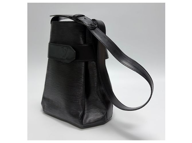 Bucket Louis Vuitton Borsa a Secchiello Saddle PM Borsa a Tracolla Nero - vista 6