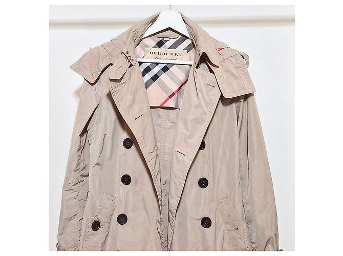 Trench Coat Burberry com capuz bege Marrom - vista 4