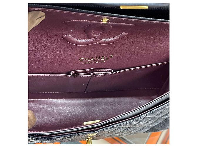 Chanel Borsa Classic Flap Medium Black Gold Caviar Nero - vista 12