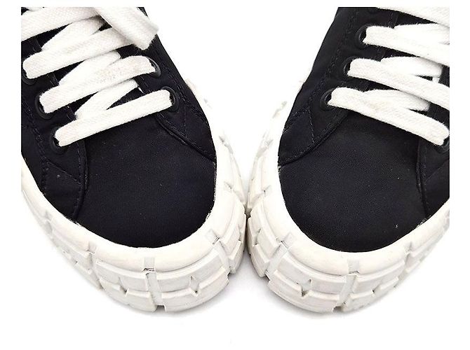 Double Prada Nylon Gabardine Sneaker mit Doppelrad Schwarz - Ansicht 4