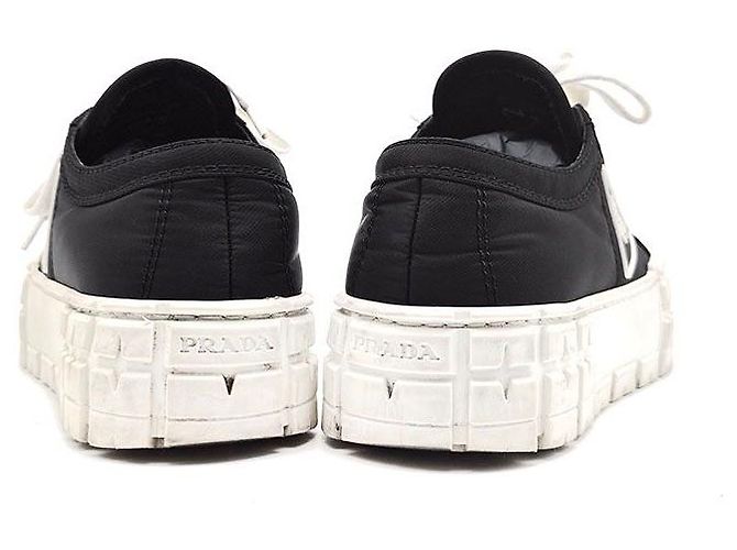Double Prada Nylon Gabardine Sneaker mit Doppelrad Schwarz - Ansicht 5
