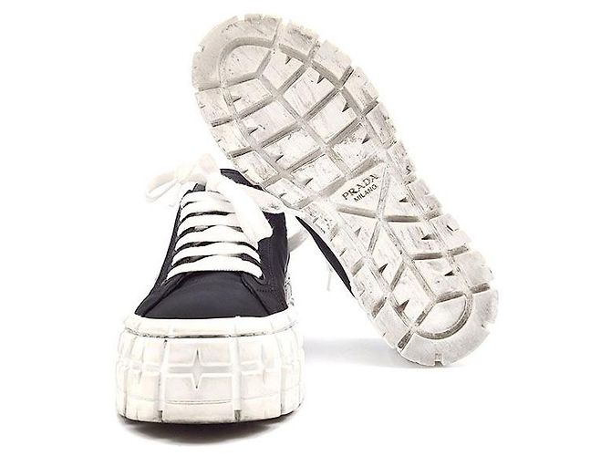 Double Prada Nylon Gabardine Sneaker mit Doppelrad Schwarz - Ansicht 6