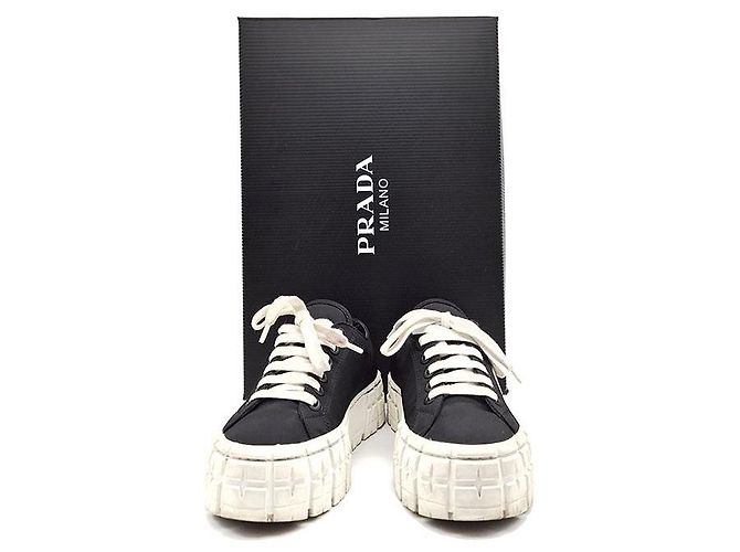 Double Prada Nylon Gabardine Sneaker mit Doppelrad Schwarz - Ansicht 7