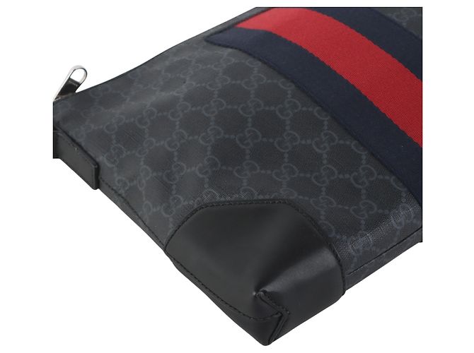 Gucci Clutch GG Supreme Web con tracolla da polso Nero - vista 5